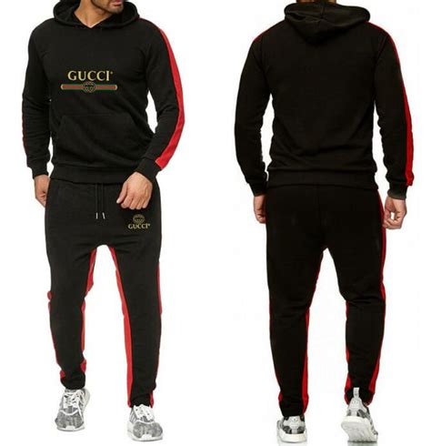 tuta da ginnastica uomo gucci|Collezione di abbigliamento da uomo di Gucci su FARFETCH.